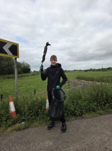 Jacob Cattermole litterpicking - Lechlade
